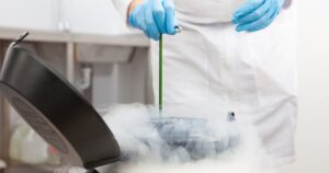 大規模な災害が発生した時、受精卵・卵子・精子は如何にして守られるのか？