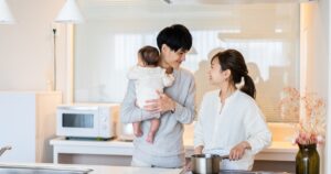 赤ちゃんの“食べる”を育てる〜4ステップ離乳食ガイド③９～11か月ごろカミカミ期と④１歳〜１歳半頃パクパク期